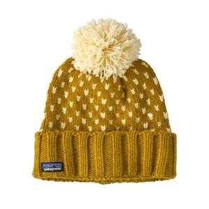 New Patagonia Snowbelle Beanie in Cosmic Gold. One Size.